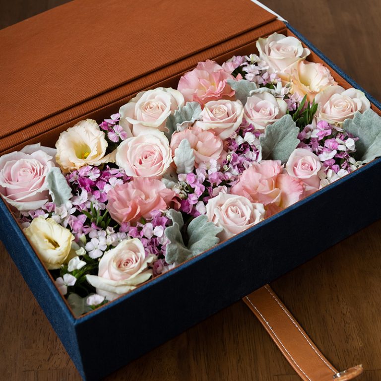 กล่องดอกไม้วาเลนไทน์ “Kalika”