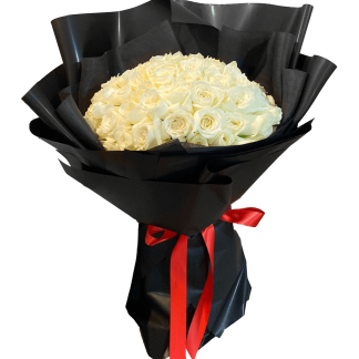 A078 ช่อดอกกุหลาบสีขาวล้วน 100 ดอก ห่อด้วยกระดาษสีดำ Reven Black